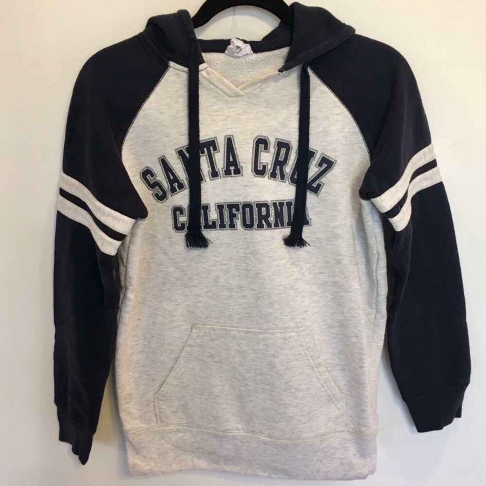 Santa Cruz California Vintage Graphic Sweatshirt